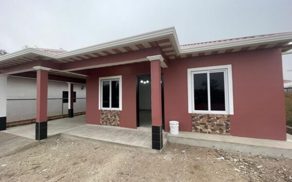 Venta de casa en la esperanza, intibuca 2025
