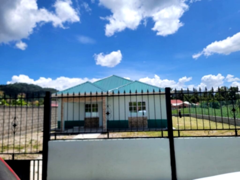Venta de casas en la esperanza intibuca, residencial llanos del rocio 2025 2026