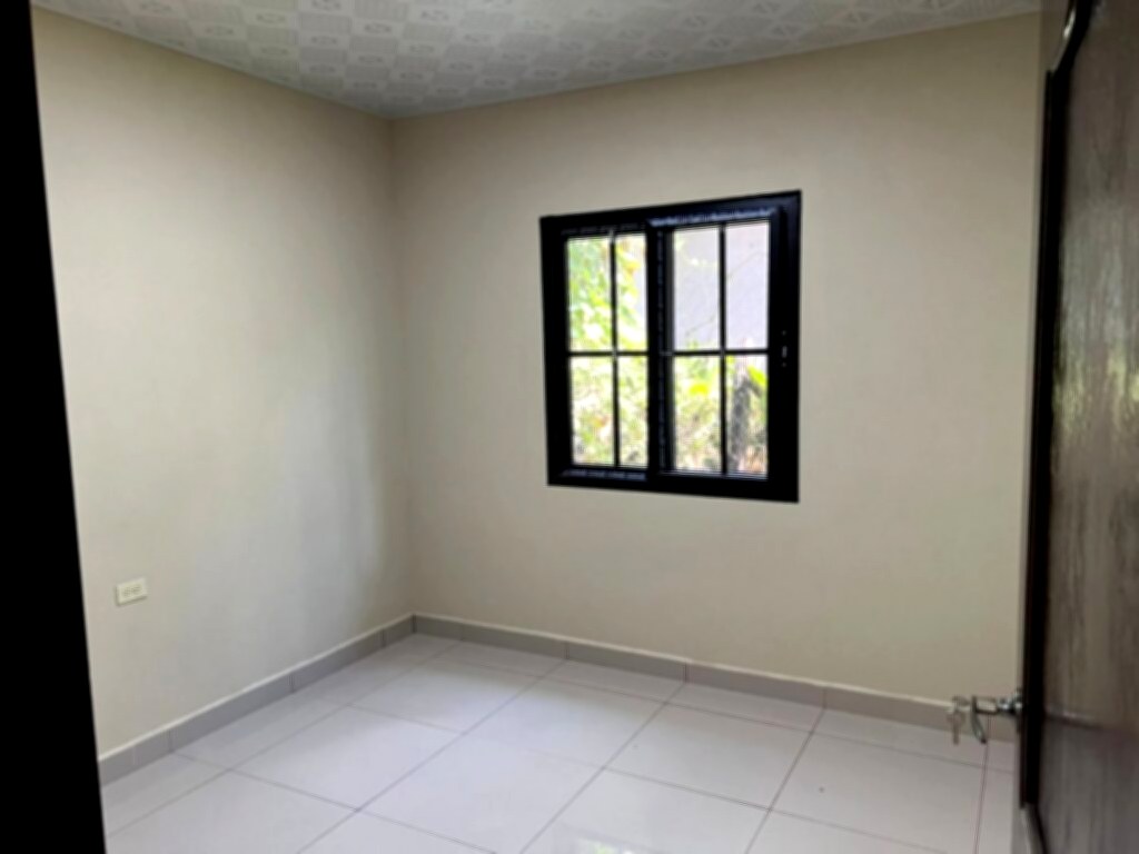 Venta de casas en la esperanza intibuca honduras 2025 de 3 habitaciones y 2 baños