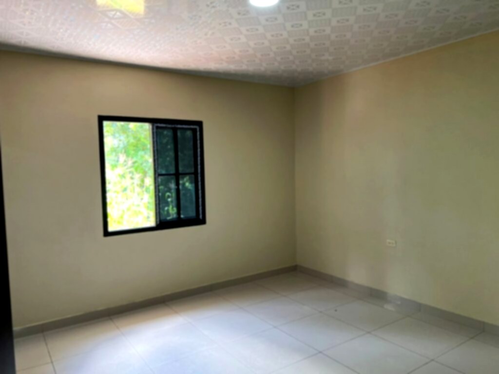 Venta de casas en la esperanza intibuca honduras 2025 de 3 habitaciones y 2 baños