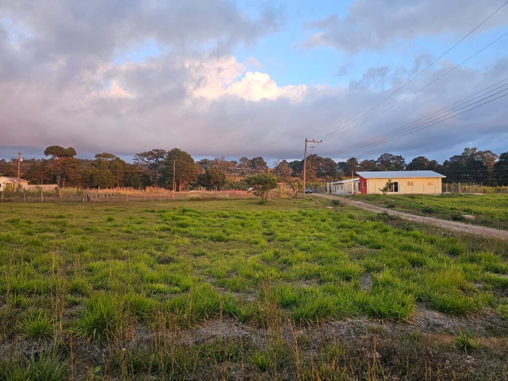 VENTA DE TERRENOS EN YAMARANGUILA, INTIBUCÁ 2026, LOTES DE 380 MIL LEMPIRAS DE 13X27 METROS