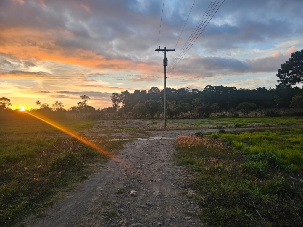VENTA DE TERRENOS EN YAMARANGUILA, INTIBUCÁ 2026, LOTES DE 380 MIL LEMPIRAS DE 13X27 METROS