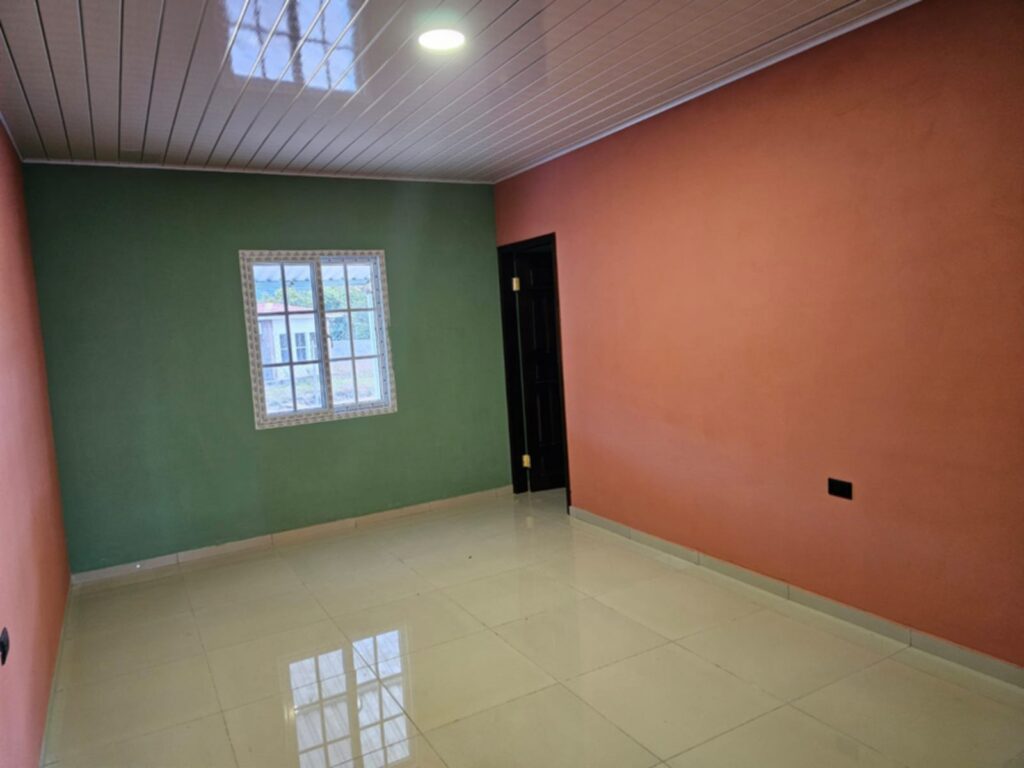 VENTA DE CASA EN RESIDENCIAL LOS ARRAYANES EN LA ESPERANZA INTIBUCÁ 2026