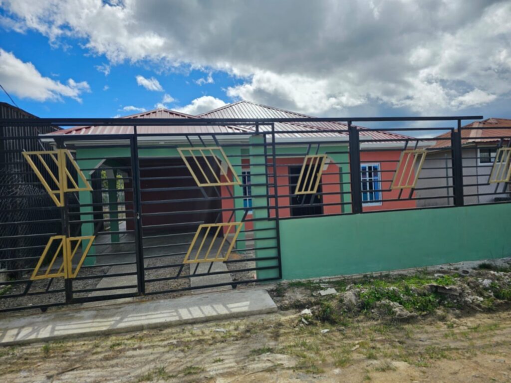 VENTA DE CASA EN RESIDENCIAL LOS ARRAYANES EN LA ESPERANZA INTIBUCÁ 2026