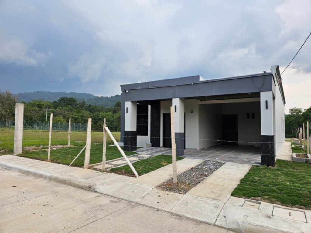 Venta de casa de lujo en la esperanza intibuca 2026 de 3 habitaciones