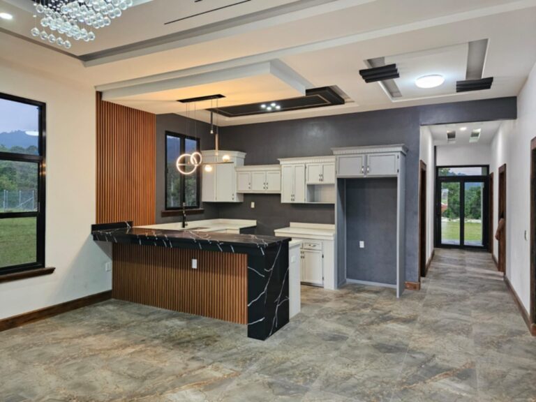 Residencia de Alto Nivel en Villas del Bosque: Lujo Moderno en La Esperanza, Intibucá