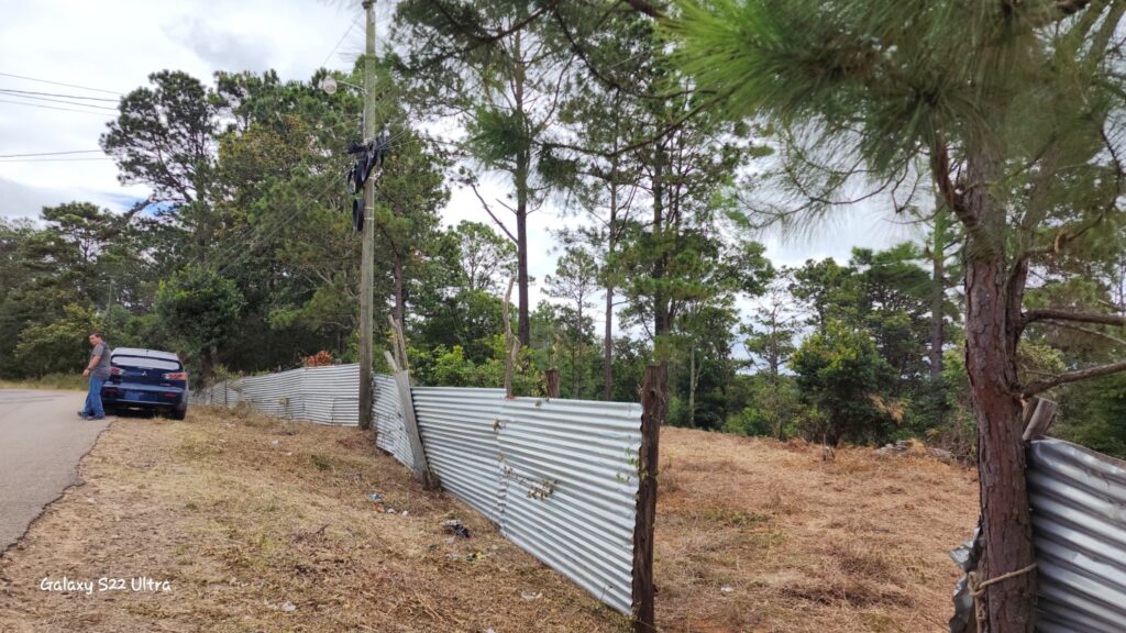 Terreno de 3346.85 metros cuadrados en venta en salida a Yamaranguila Intibucá frente a carretera pavimentada