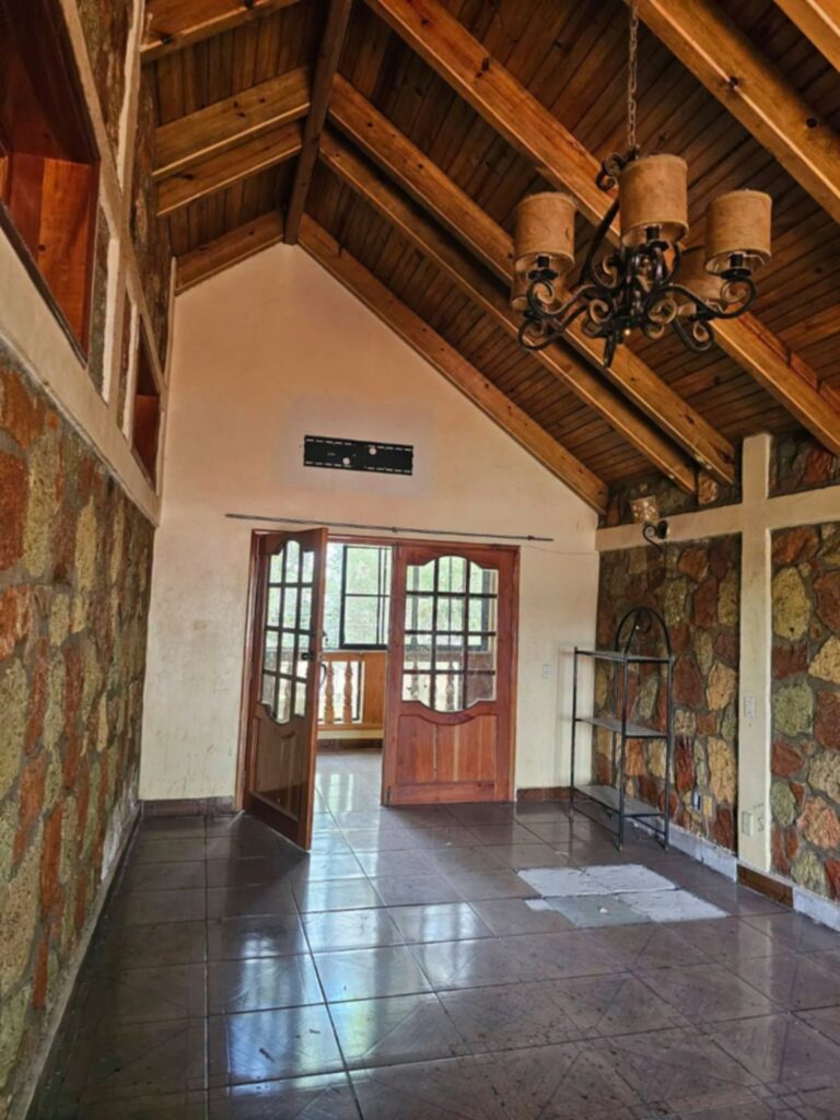 Casa de piedra natural en venta en La Esperanza, Intibucá
